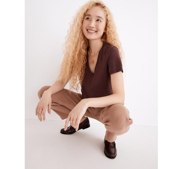 NEW Madewell Softfade Cotton V-Neck Relaxed T-Shirt Dusty Burgundy, Size X-Small - Picture 4 of 6